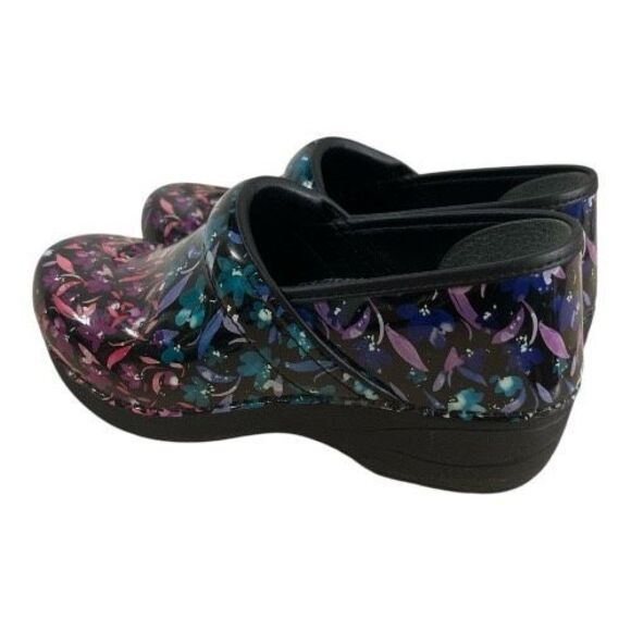 Dansko XP Women Professional Clogs 38 (US size 7.5-8) Multicolor Floral Leather - Picture 1 of 13